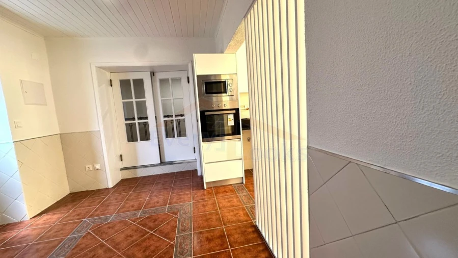 Moradia T3 para Venda em Santa Maria, São Pedro e Sobral da Lagoa Foto 32