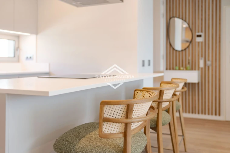 Apartamento T2 para Arrendamento em Funchal (São Pedro) Foto 14