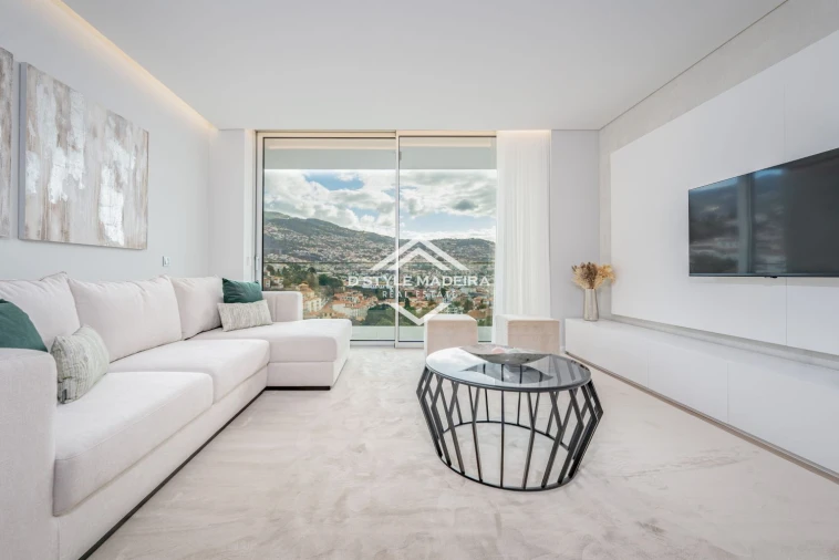 Apartamento T2 para Arrendamento em Funchal (São Pedro) Foto 3