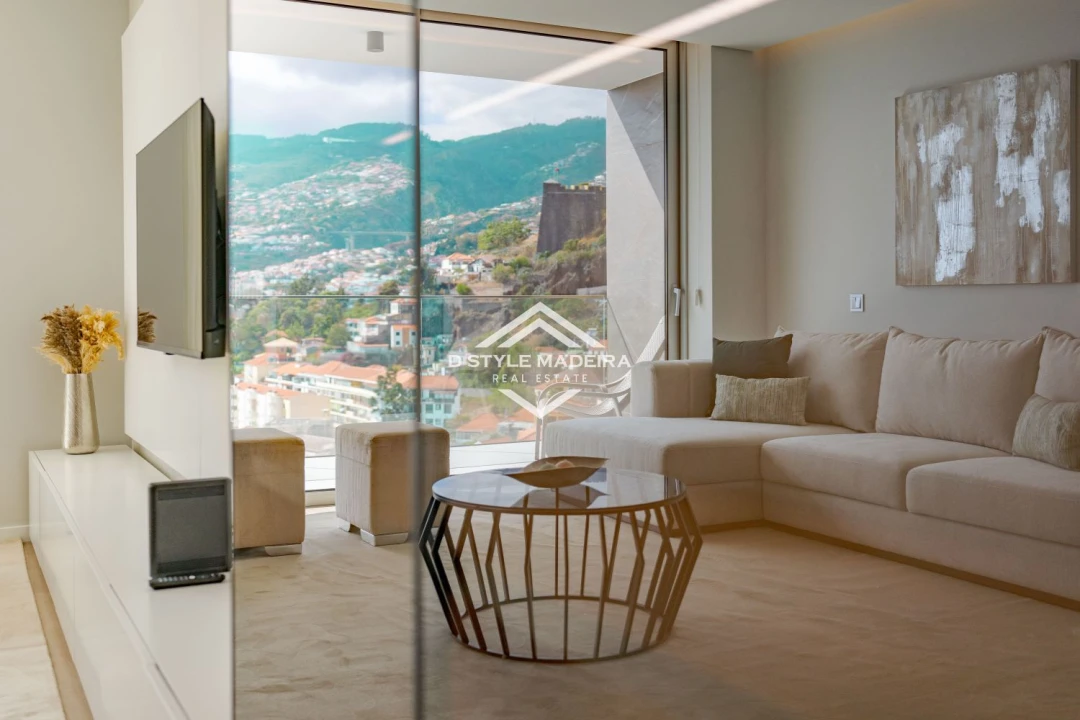 Apartamento T2 para Arrendamento em Funchal (São Pedro) Foto 6
