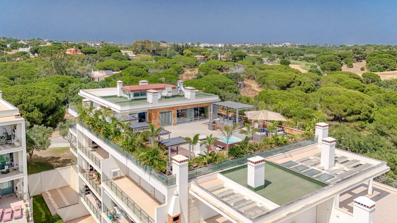 Apartamento T3 para Venda em Albufeira e Olhos de Água Foto 2