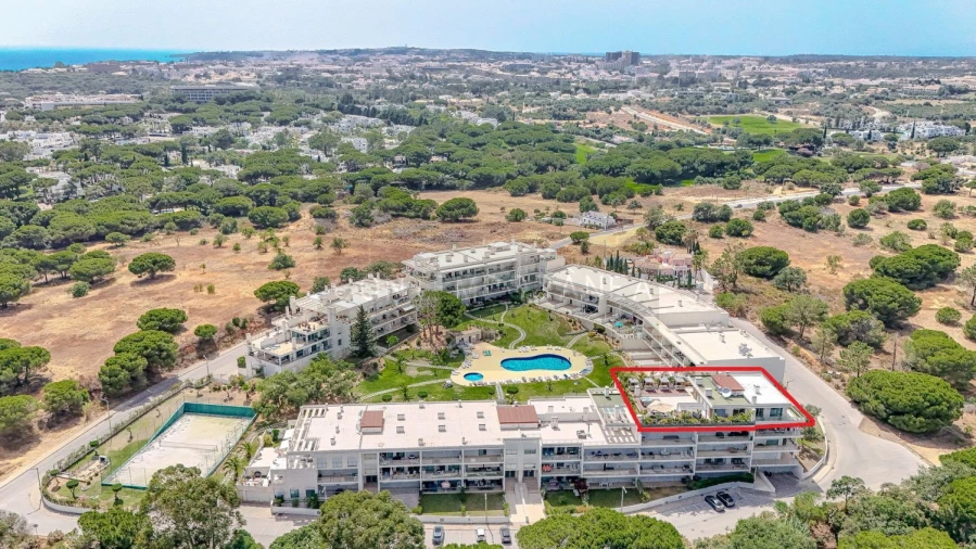 Apartamento T3 para Venda em Albufeira e Olhos de Água Foto 55