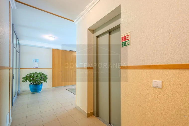 Apartamento T3 para Venda em Albufeira e Olhos de Água Foto 49