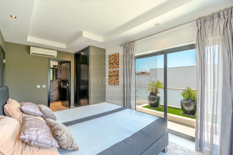 Apartamento T3 para Venda em Albufeira e Olhos de Água Foto 32