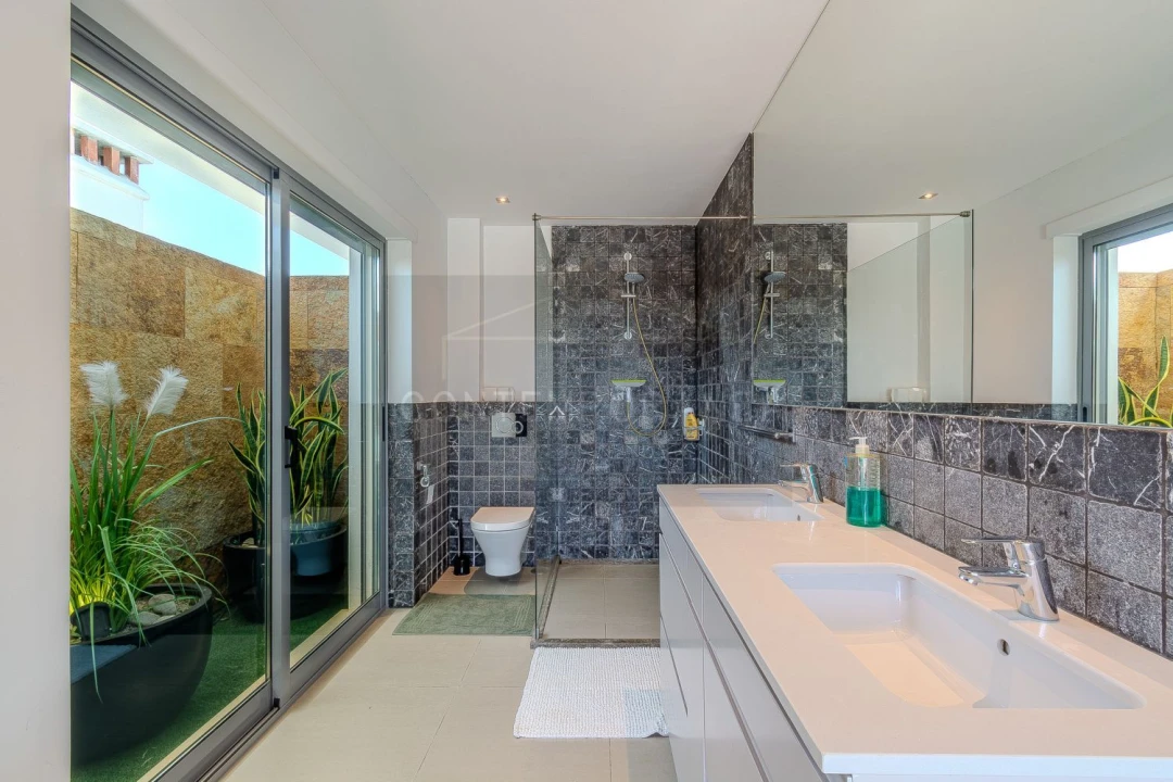 Apartamento T3 para Venda em Albufeira e Olhos de Água Foto 37