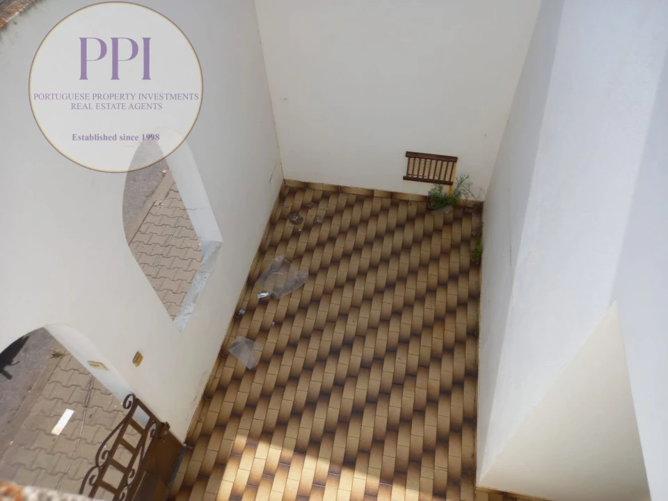 Moradia T6 para Venda em Vila Nova de Milfontes Foto 14