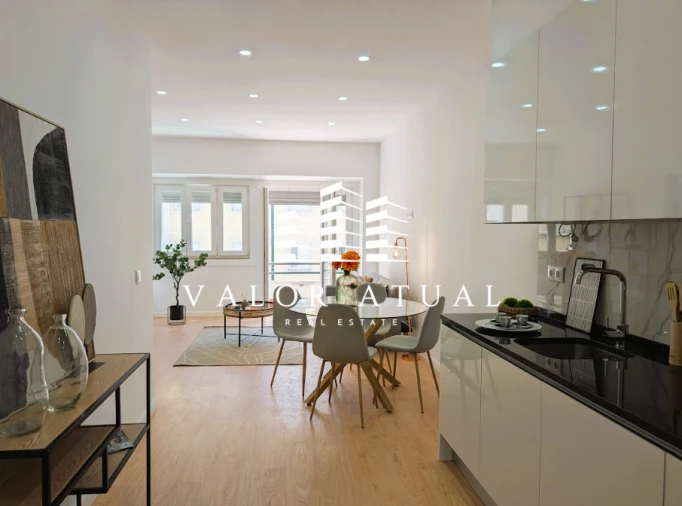 Apartamento T3 para Venda em São Vicente Foto 2