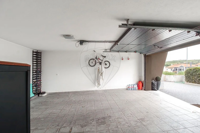 Moradia T4 para Venda em Ponte do Rol Foto 37