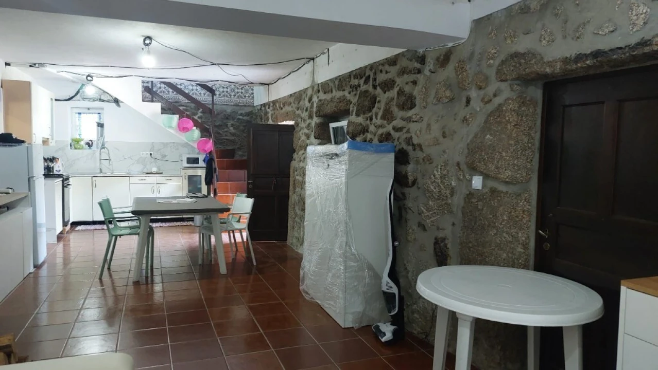 Moradia T3 para Venda em Guilhofrei Foto 4