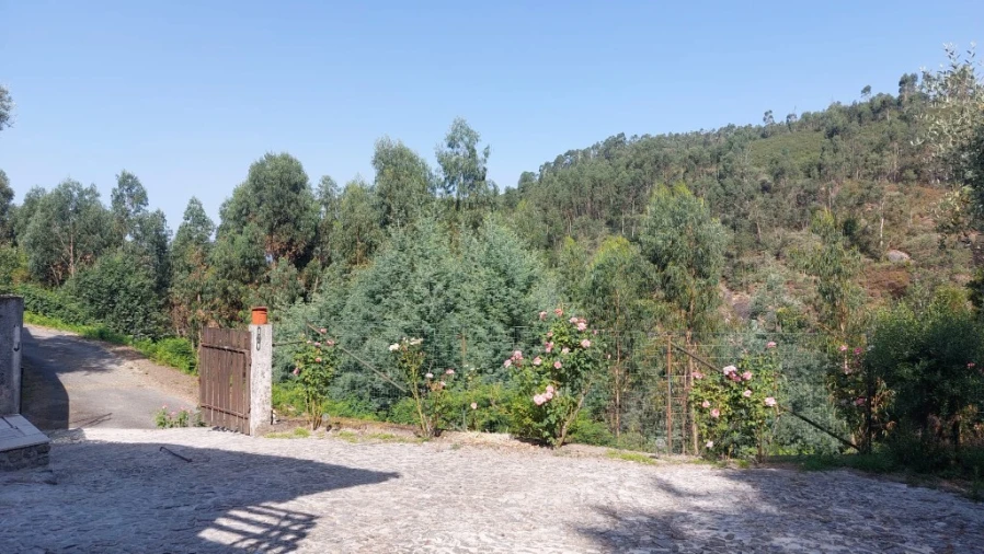 Moradia T3 para Venda em Guilhofrei Foto 22