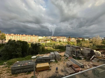 Apartamento T3 para Venda em Achete, Azoia de Baixo e Póvoa de Santarém