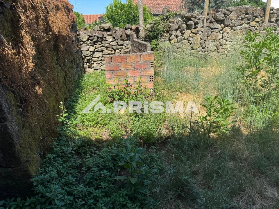 Prédio para Venda em Póvoa de Rio de Moinhos e Cafede Foto 9