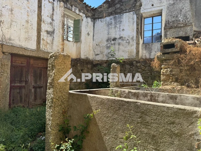 Prédio para Venda em Póvoa de Rio de Moinhos e Cafede Foto 11