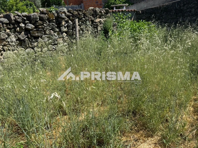 Prédio para Venda em Póvoa de Rio de Moinhos e Cafede Foto 1