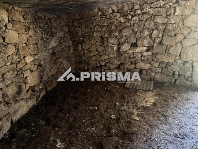 Prédio para Venda em Póvoa de Rio de Moinhos e Cafede Foto 2