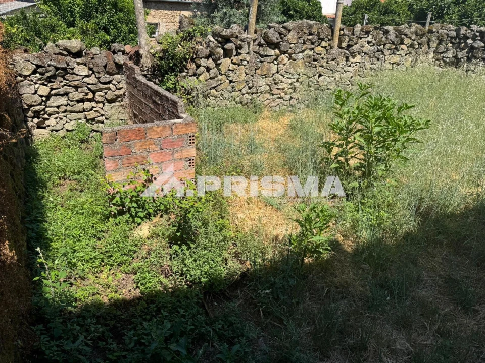 Prédio para Venda em Póvoa de Rio de Moinhos e Cafede Foto 3