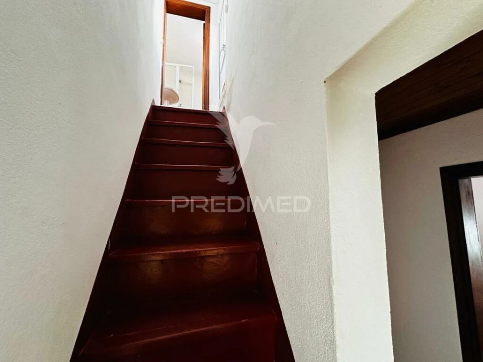 Moradia T2 para Venda em Assunção, Ajuda, Salvador e Santo Ildefonso Foto 6