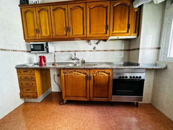 Moradia T2 para Venda em Assunção, Ajuda, Salvador e Santo Ildefonso Foto 4