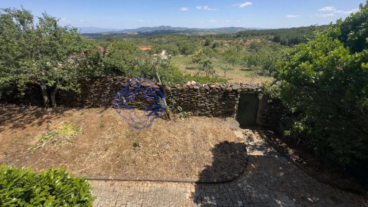 Quinta T3 para Venda em Carrazedo de Montenegro e Curros Foto 15