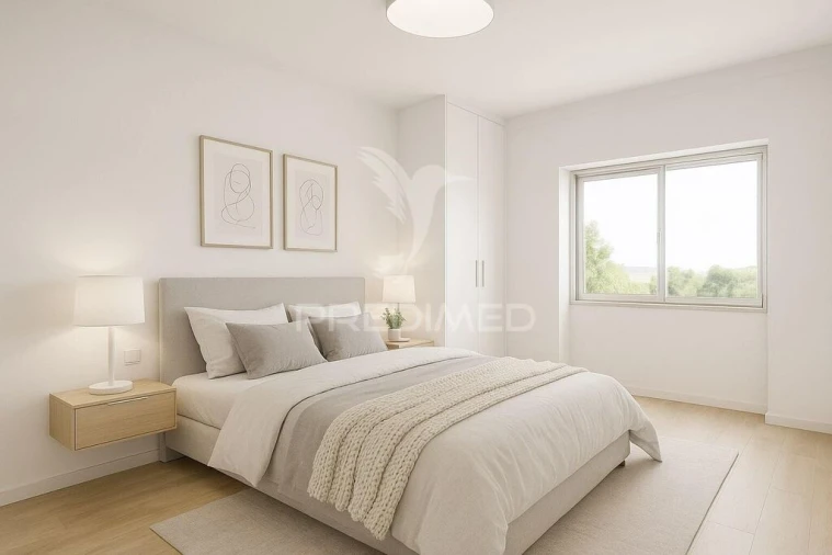 Apartamento T2 para Venda em Póvoa de Santo Adrião e Olival Basto Foto 3