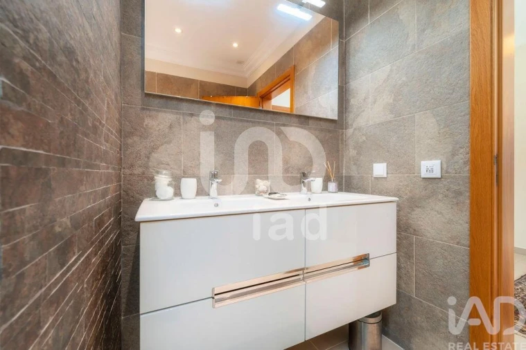 Moradia T3 para Venda em São Brás de Alportel Foto 24