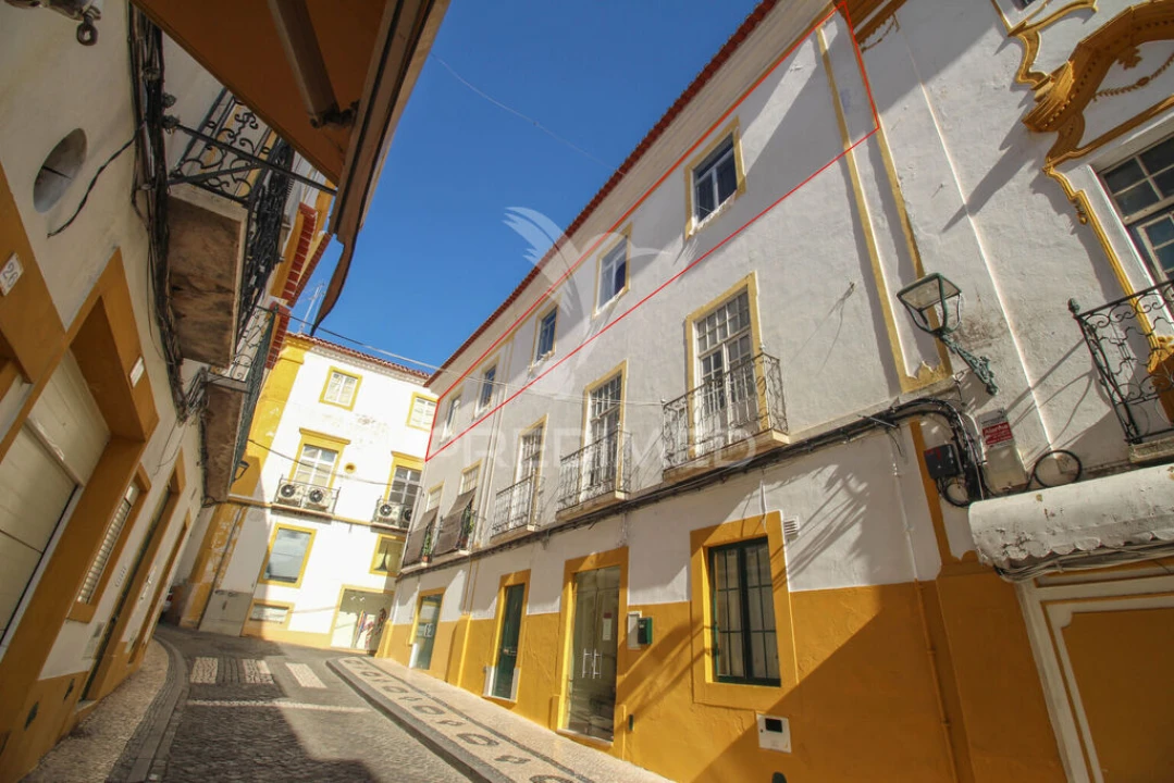 Prédio para Venda em Barbacena e Vila Fernando Foto 2