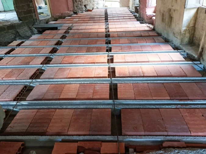 Moradia T9 para Venda em Cantelães Foto 35