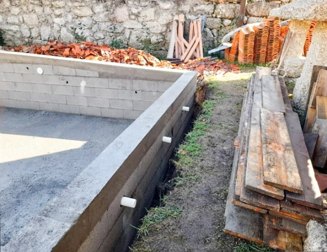 Moradia T9 para Venda em Cantelães Foto 24