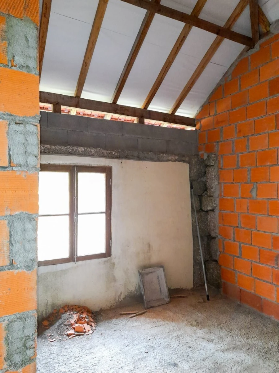 Moradia T9 para Venda em Cantelães Foto 18