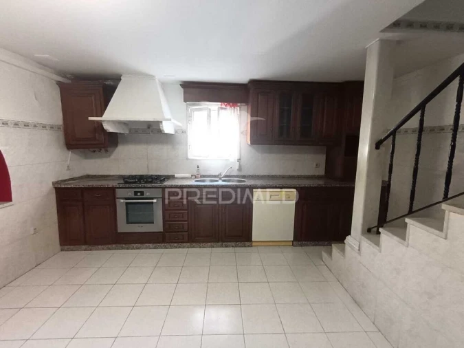 Apartamento T2 para Venda em São João Baptista Foto 3