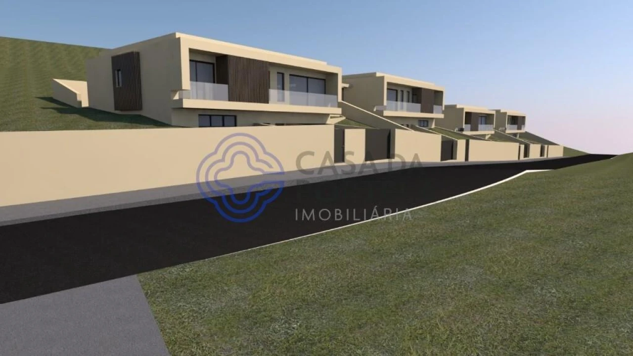 Terreno para Venda em Romariz Foto 1