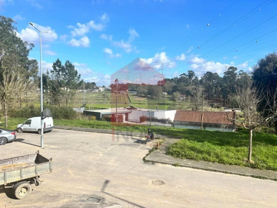 Moradia T3 para Venda em Soutelo Foto 22