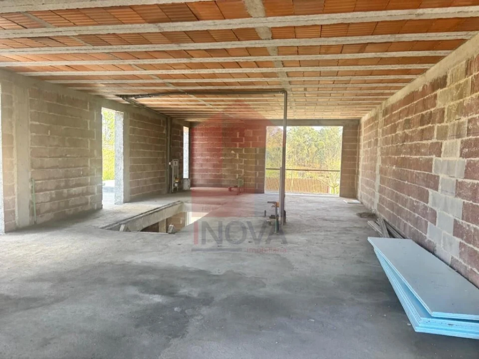 Moradia T3 para Venda em Soutelo Foto 19