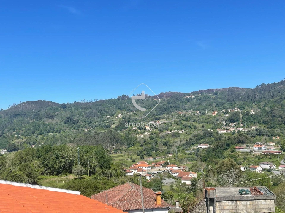 Moradia T2 para Venda em Vale Foto 37