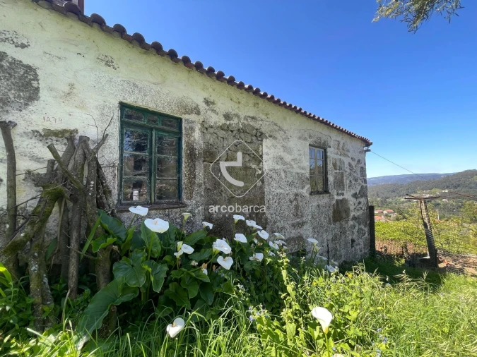 Moradia T2 para Venda em Vale Foto 36