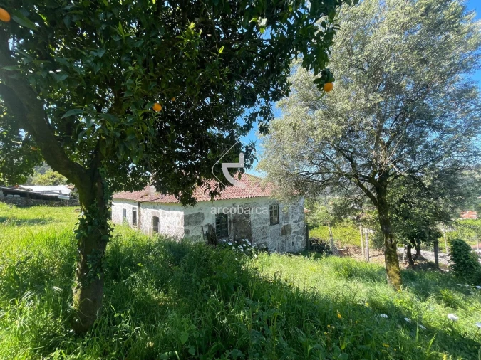 Moradia T2 para Venda em Vale Foto 31