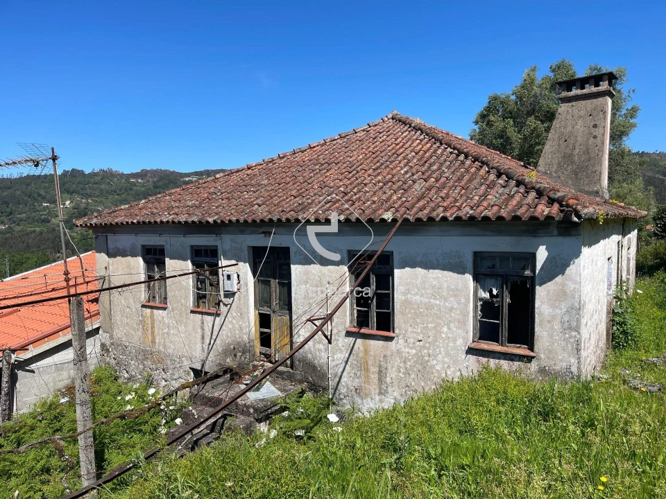 Moradia T2 para Venda em Vale Foto 9