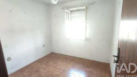 Moradia T5 para Venda em São Pedro da Torre