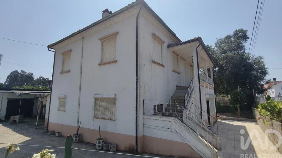 Moradia T5 para Venda em São Pedro da Torre Foto 22