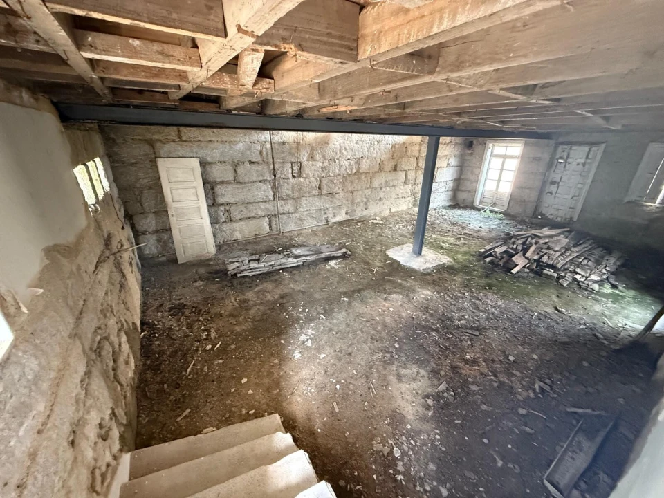 Moradia T3 para Venda em Oliveira, São Paio e São Sebastião Foto 15