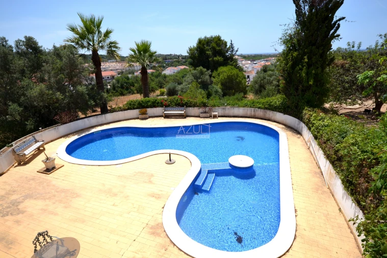 Moradia T4 para Venda em Boliqueime Foto 33