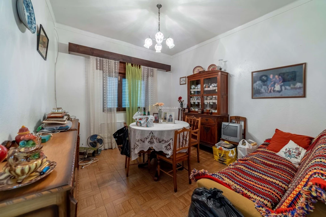 Moradia T4 para Venda em Alcanhões Foto 5