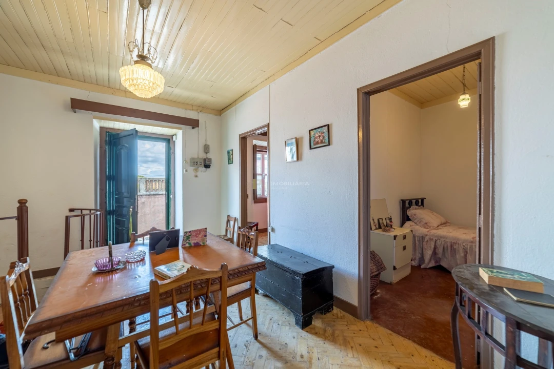 Moradia T4 para Venda em Alcanhões Foto 19