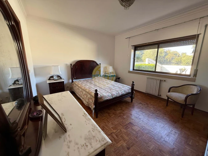 Moradia T5 para Venda em Landal Foto 13