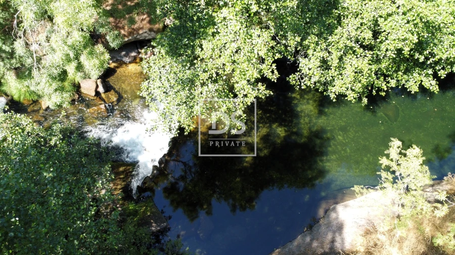 Terreno para Venda em Gondar Foto 11