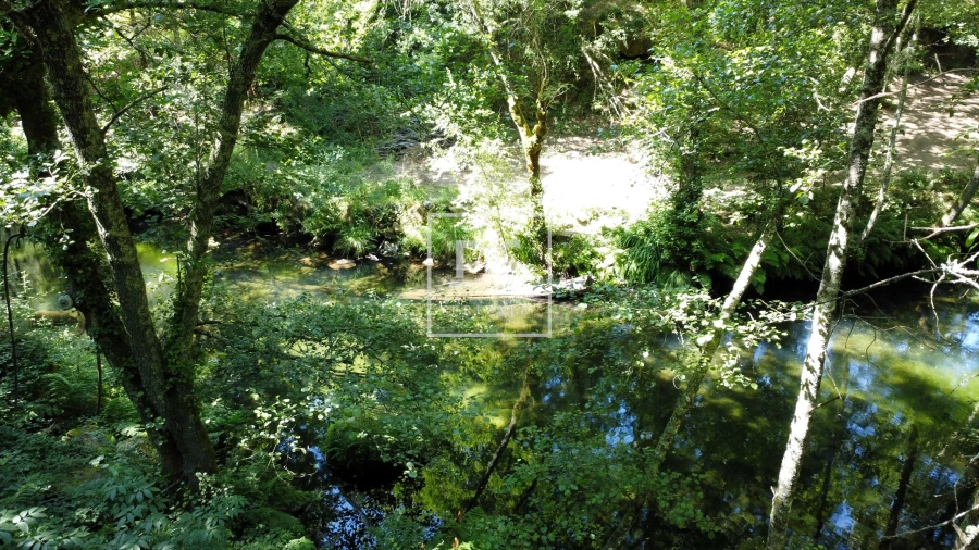 Terreno para Venda em Gondar Foto 3