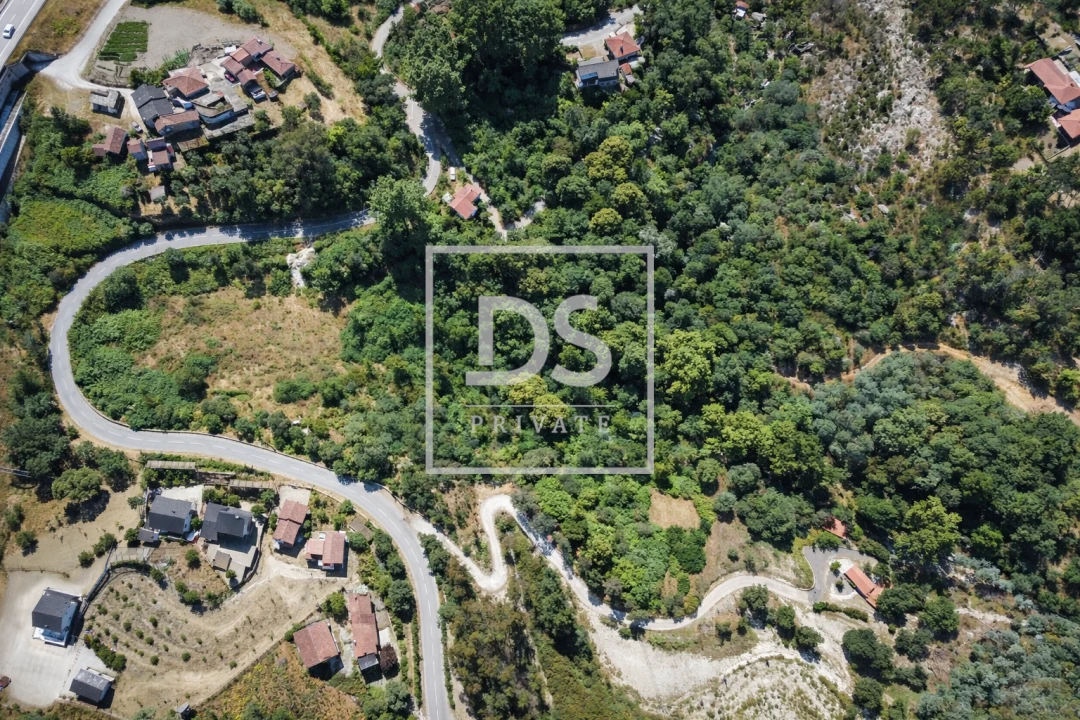 Terreno para Venda em Gondar Foto 3