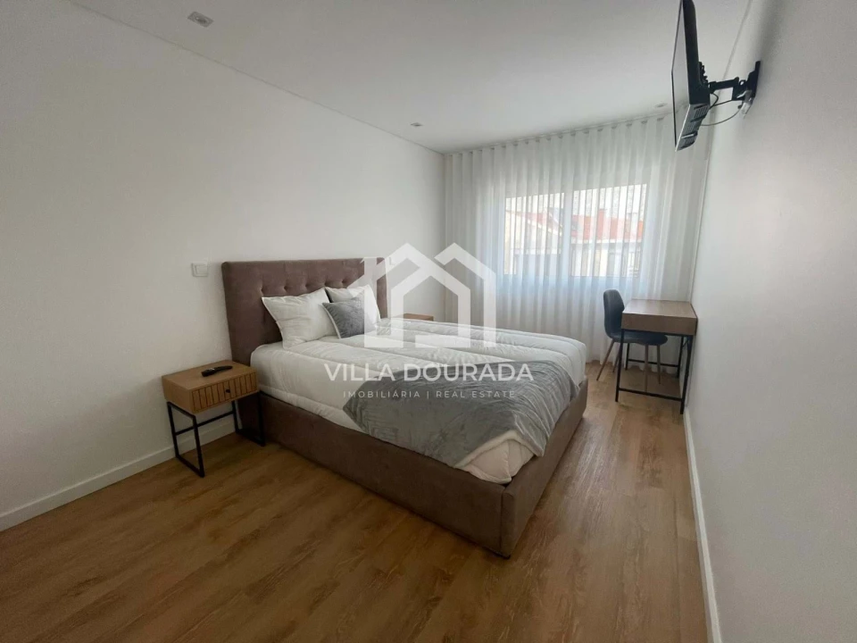 Apartamento T3 para Arrendamento em Santa Marinha e São Pedro da Afurada Foto 8