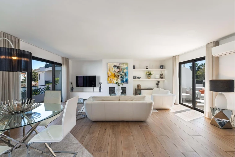 Apartamento T2 para Venda em Almancil Foto 12