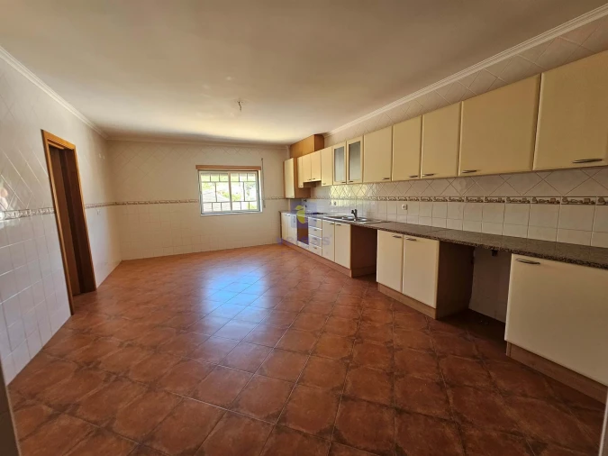 Apartamento T2 para Venda em Roliça Foto 6